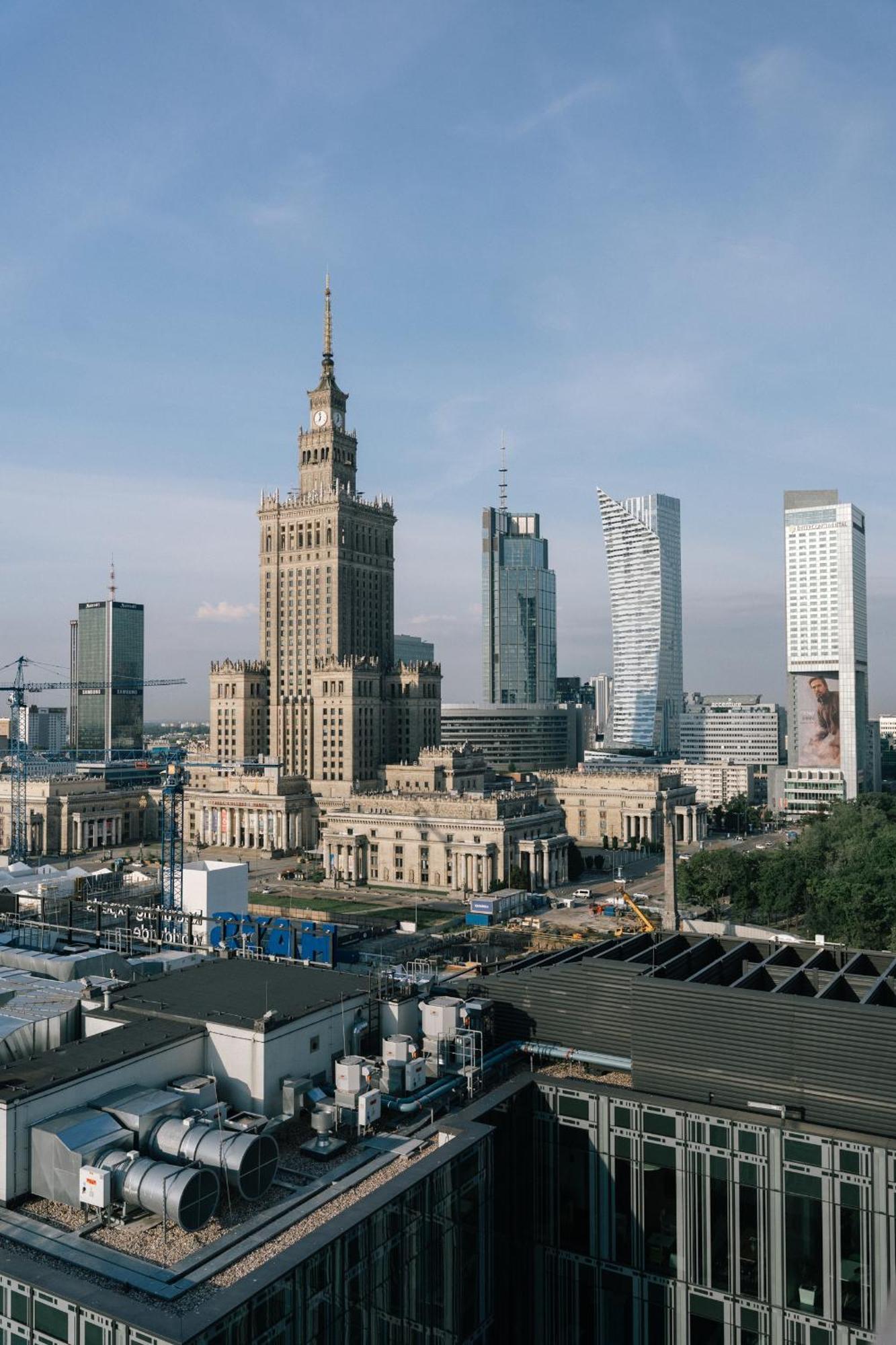 Downtown - Location, Metro Nearby - By Rentujemy Appartamento *