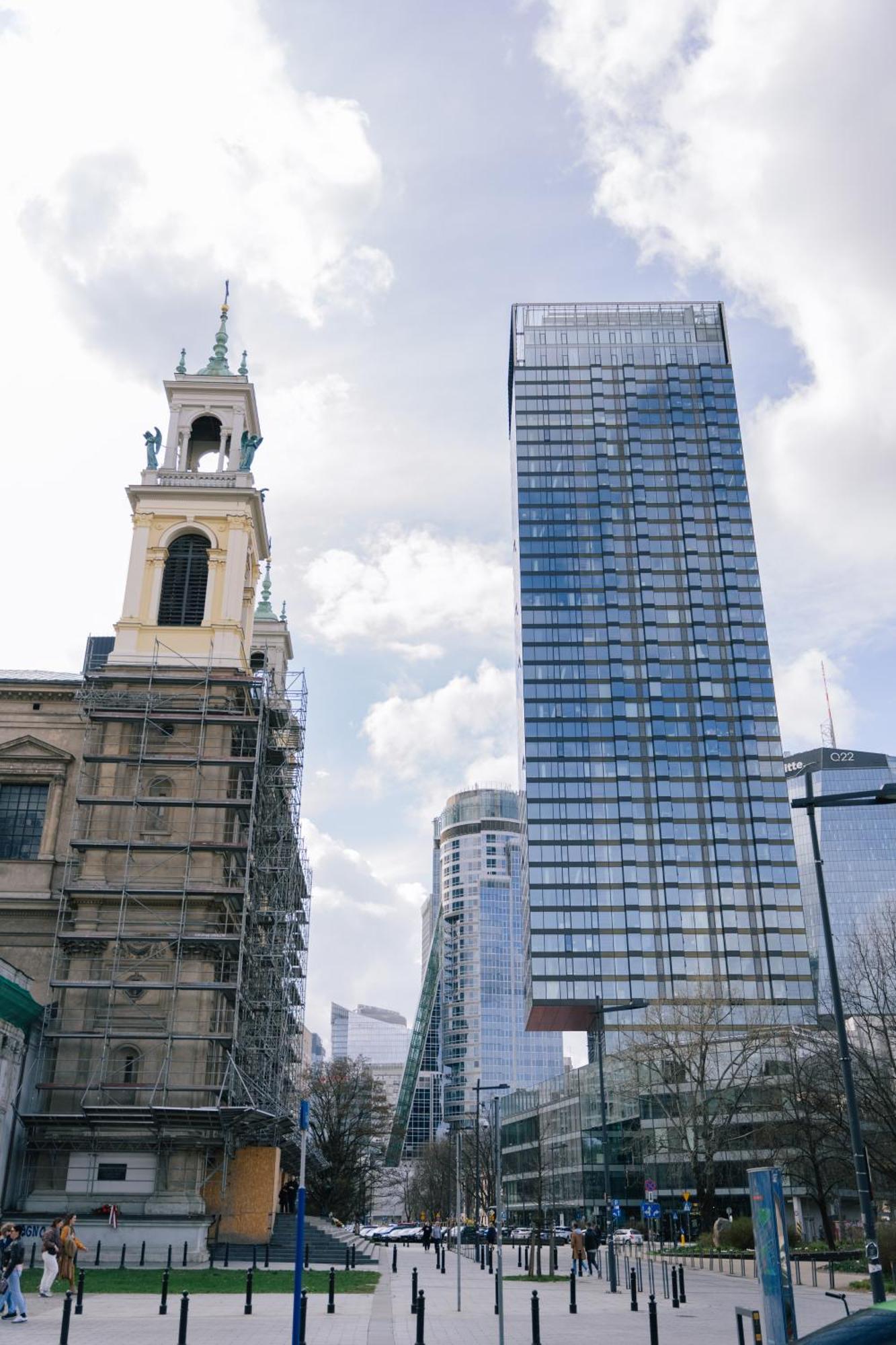 Downtown - Location, Metro Nearby - By Rentujemy Appartamento