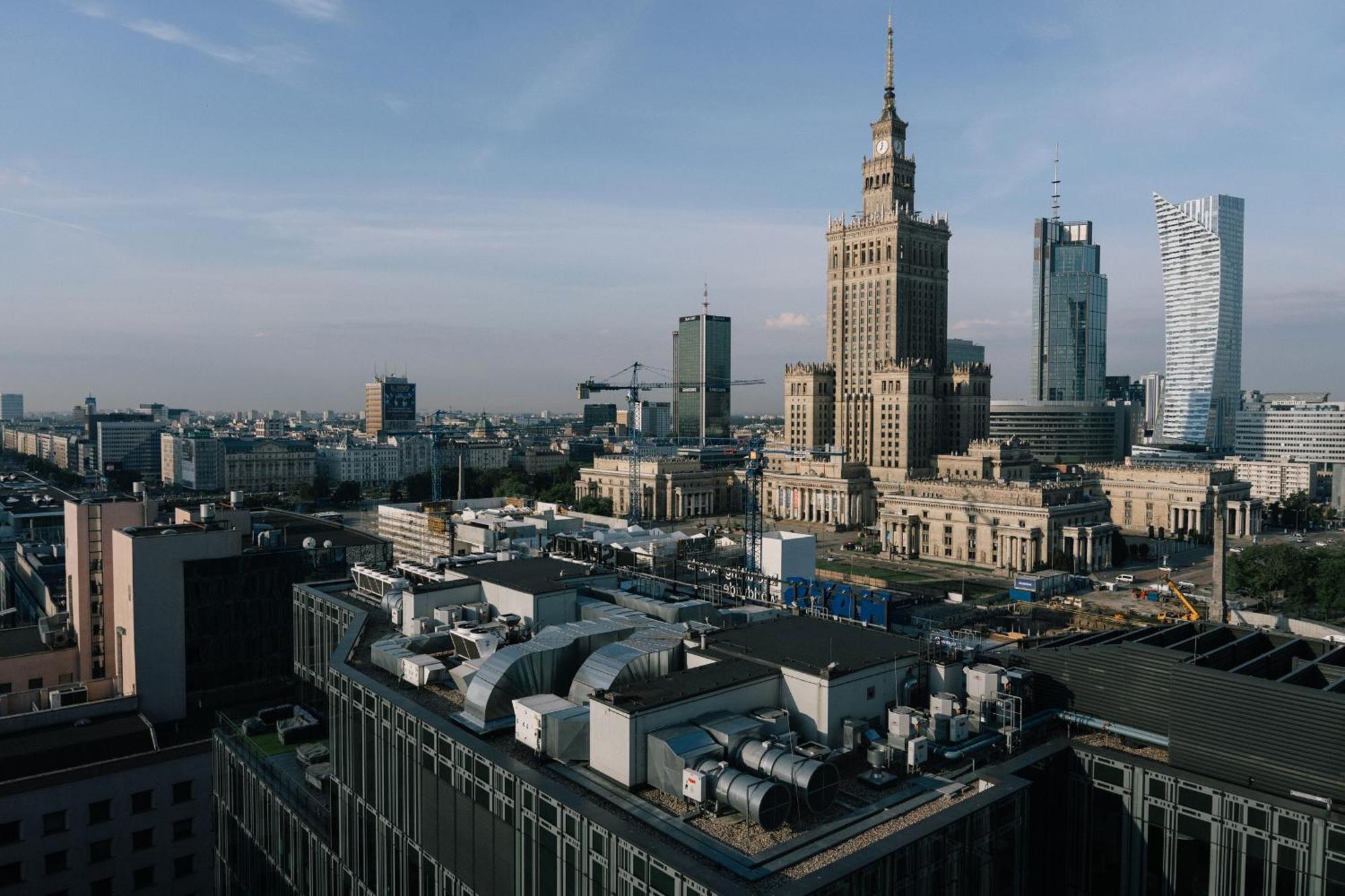 Downtown - Location, Metro Nearby - By Rentujemy Apartment Warschau